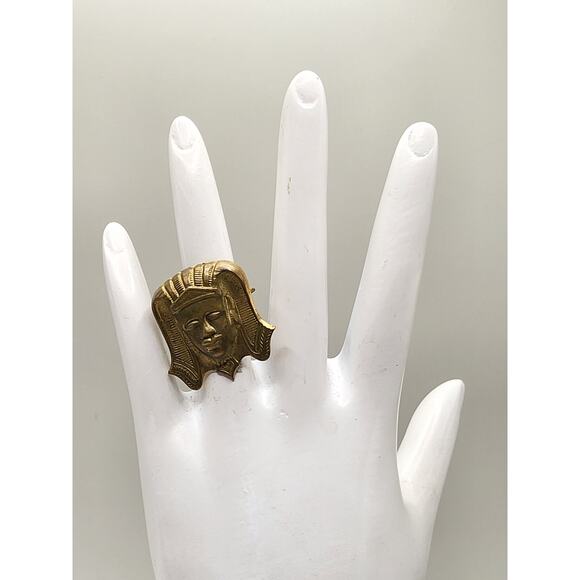 Vintage Egyptian Pharaoh Head Ring Adjustable Brass Tone Costume Novelty MCM - Picture 2 of 8